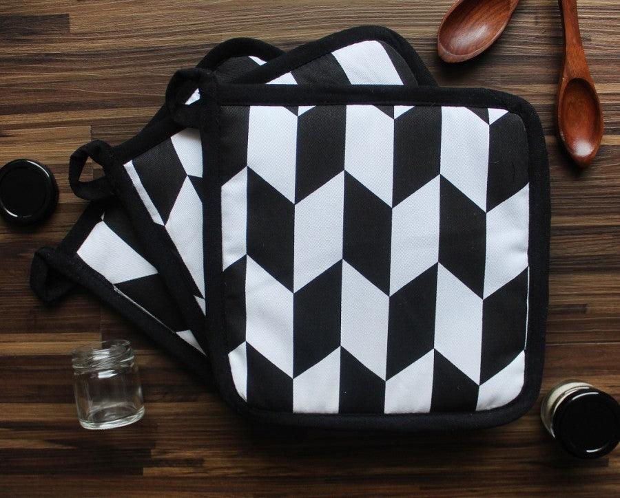 Cotton Classic Diamond Black Pot Holders Pack Of 3
