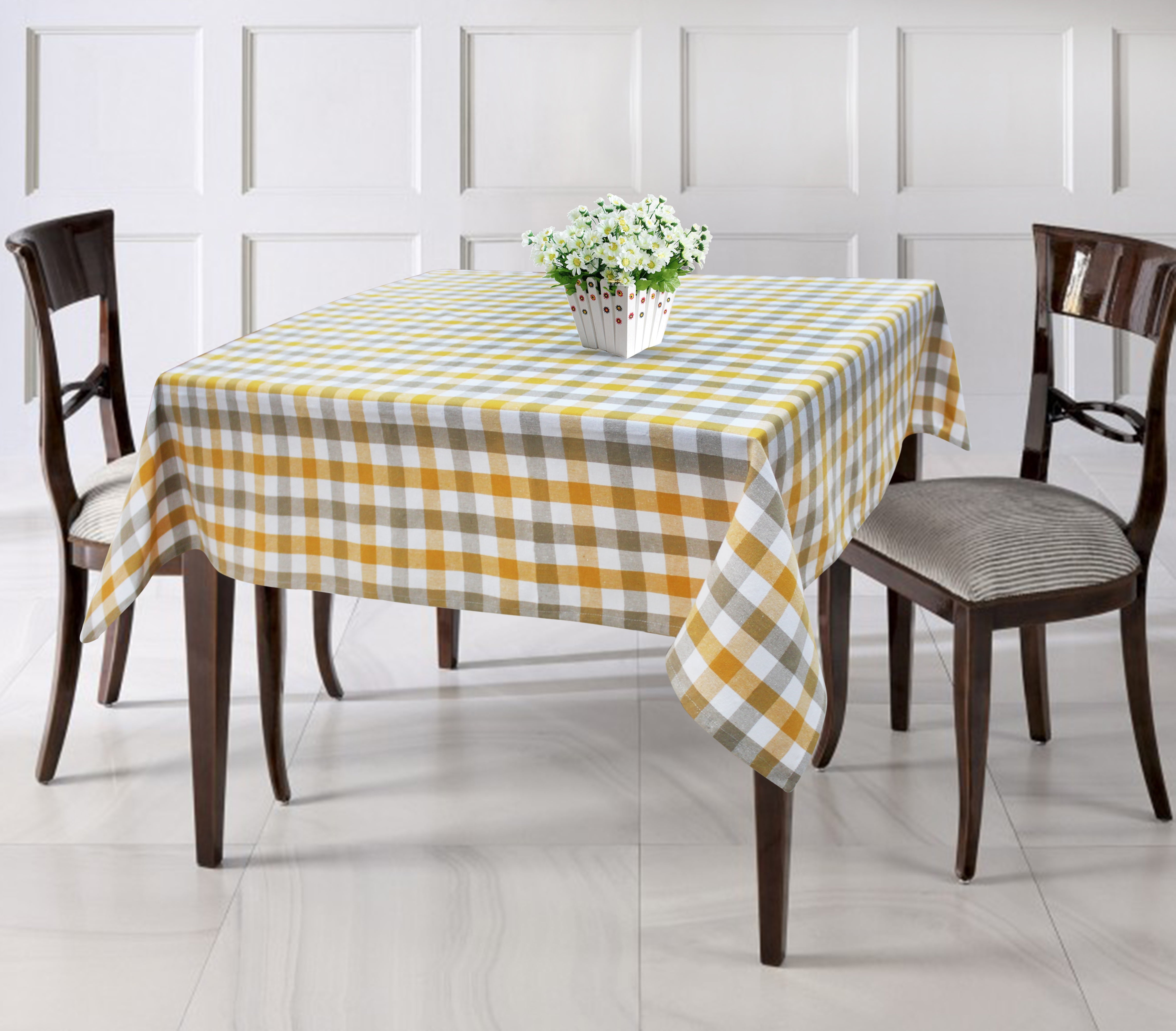 Cotton Lanfranki Yellow Check 8 Seater Table Cloths