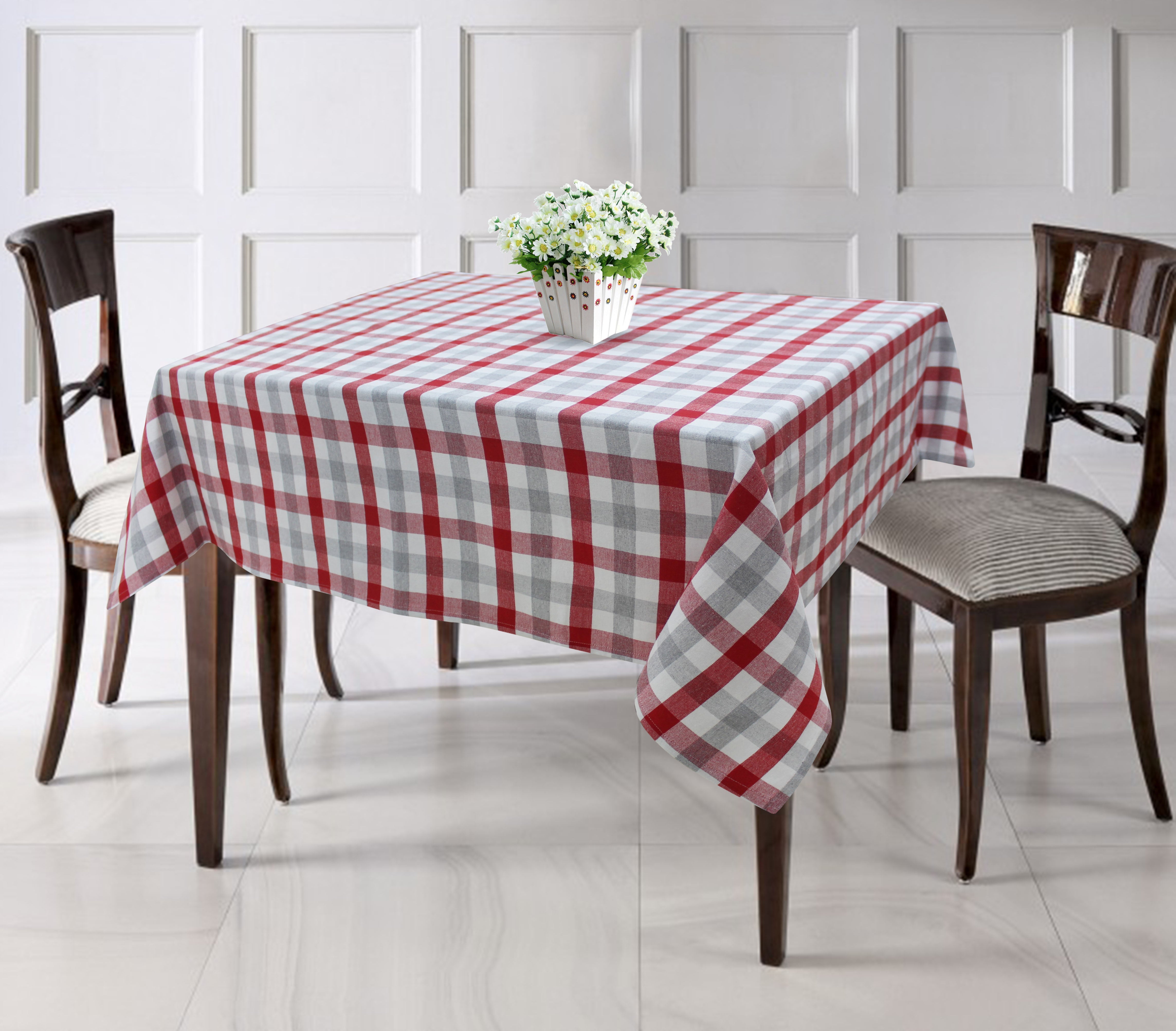 Cotton Lanfranki Red Check 6 Seater Table Cloths