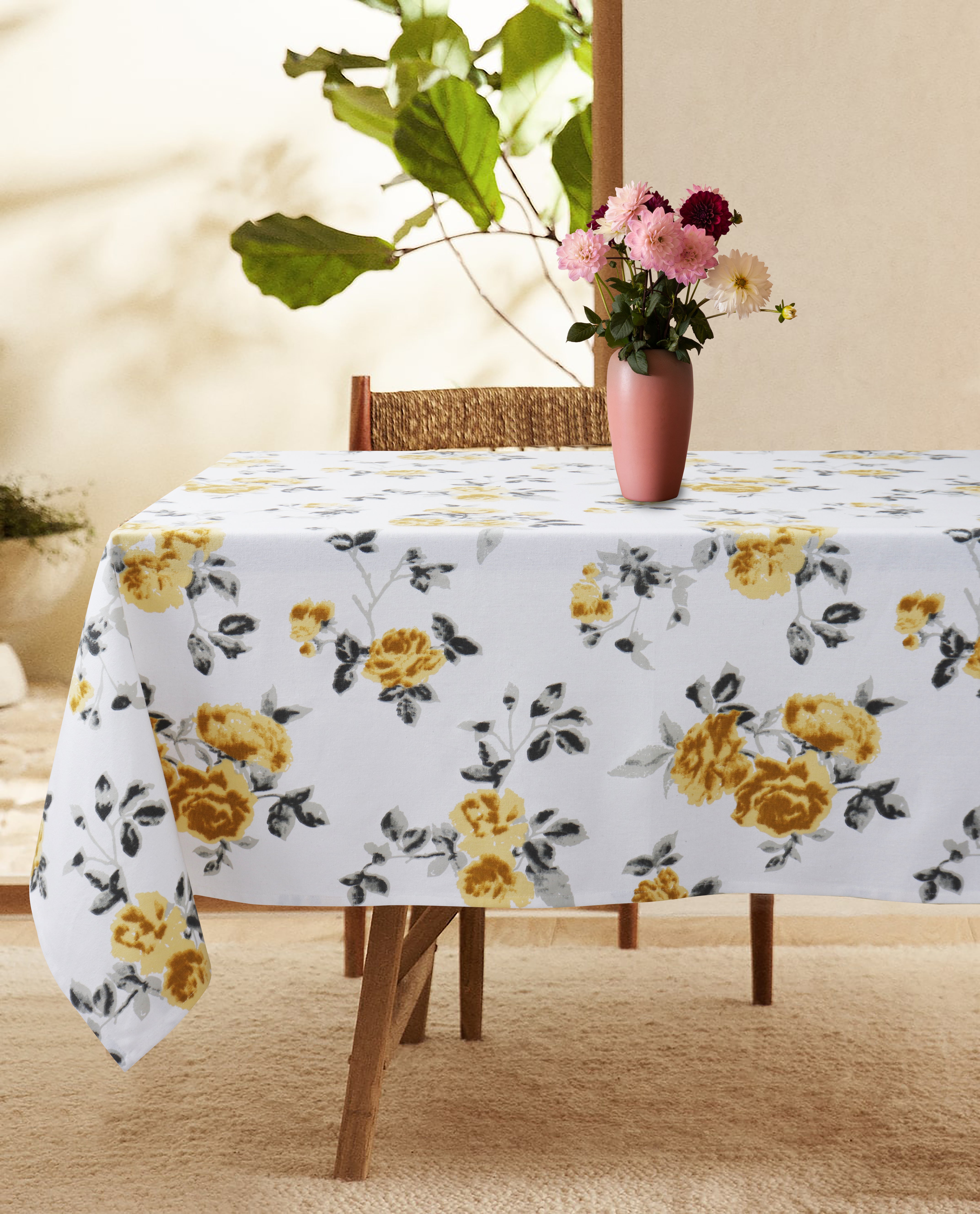 Cotton Elan Flower 8 Seater Table Cloths