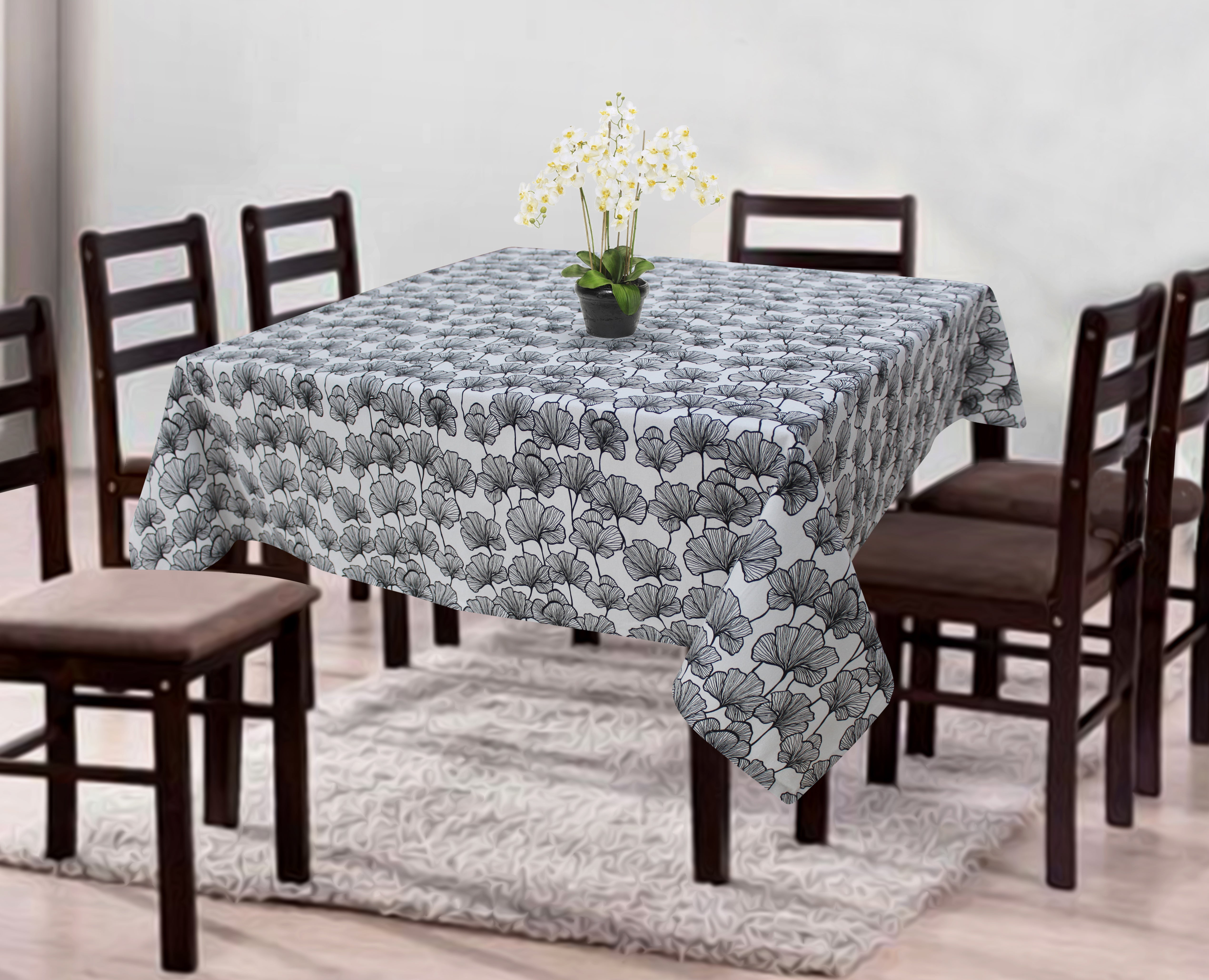 Cotton Single Leaf Black 8 Seater Table Cloths