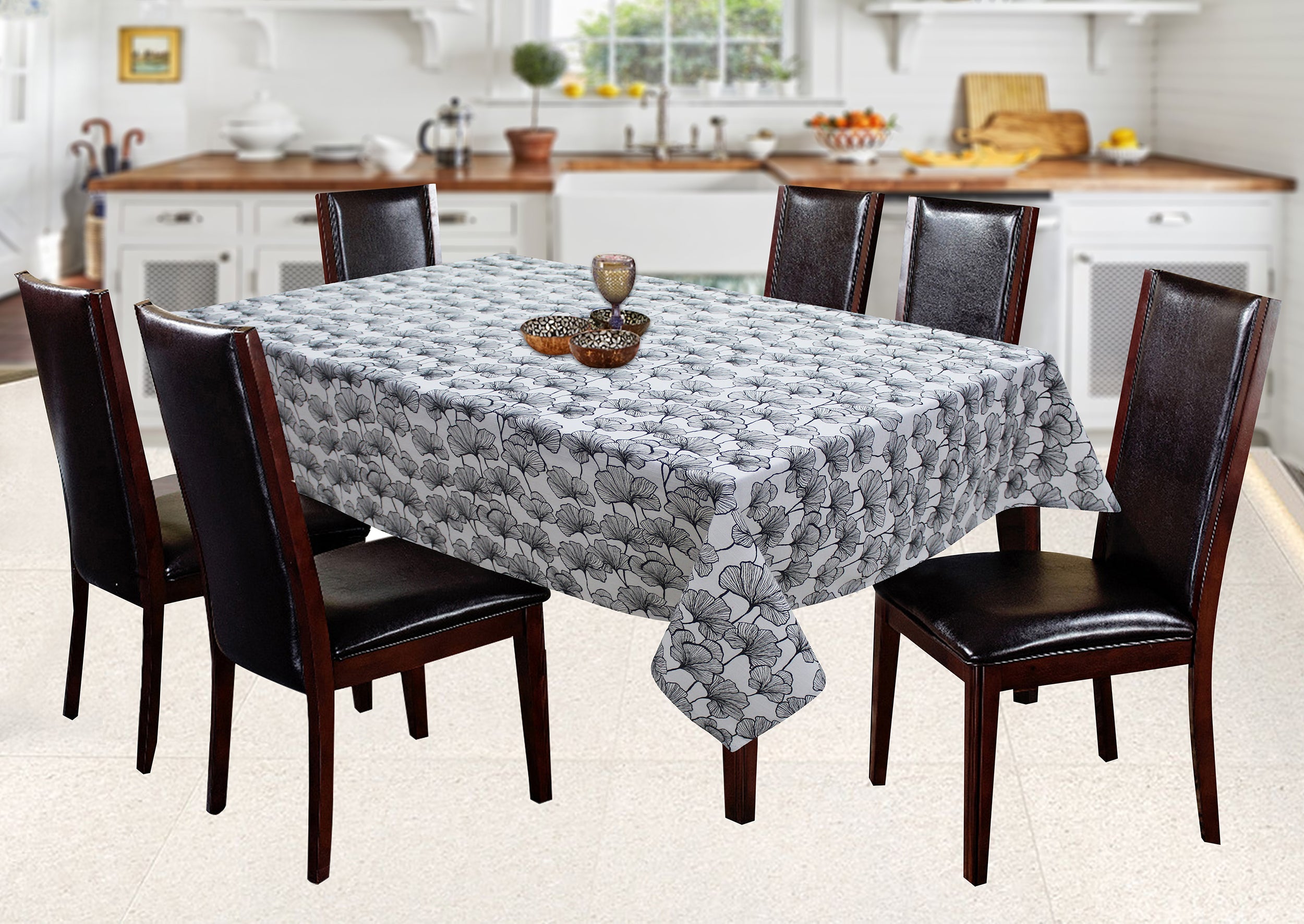 Cotton Single Leaf Black 4 Seater Table Cloths