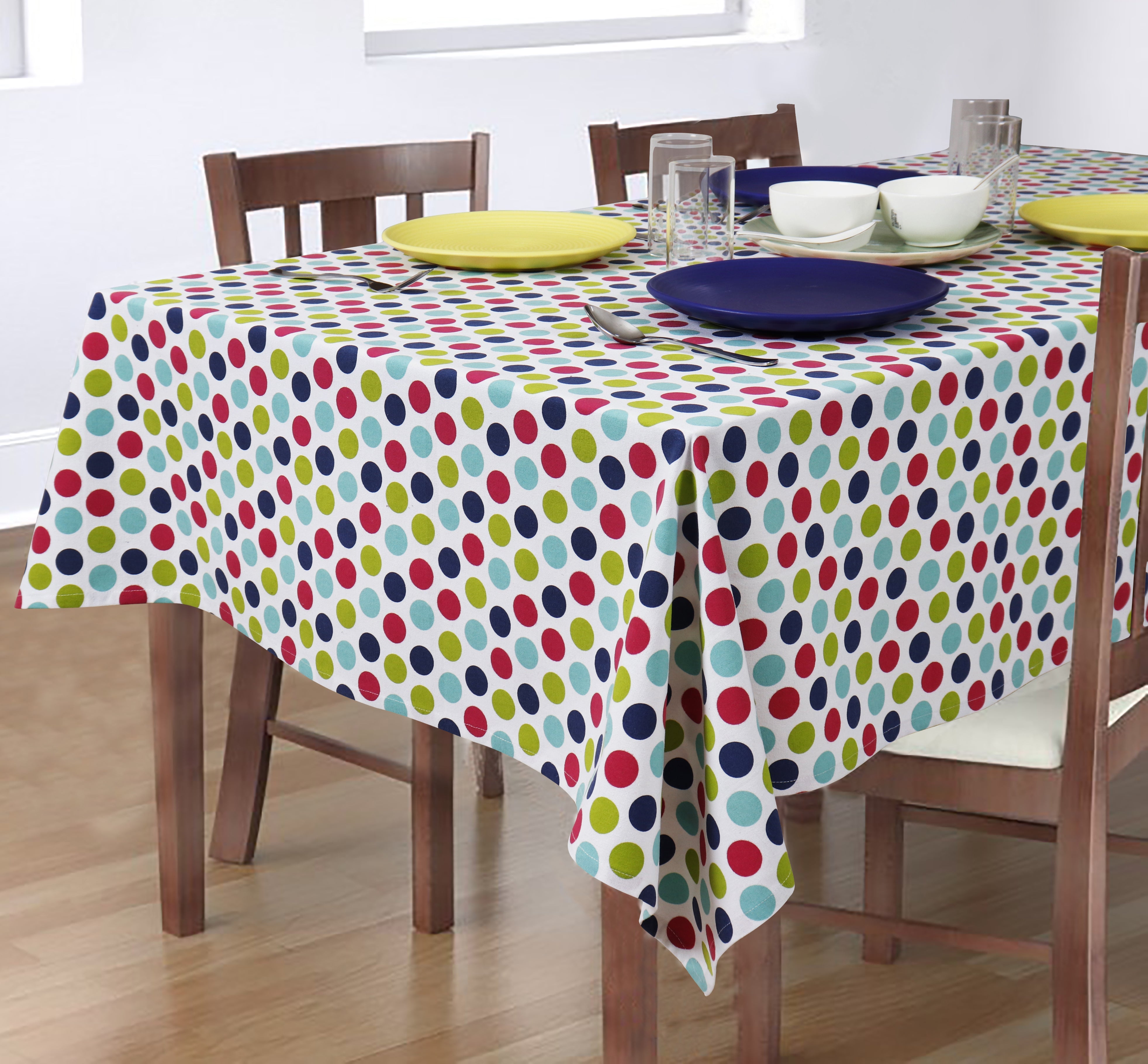Cotton Singer Dot 8 Seater Table Cloths
