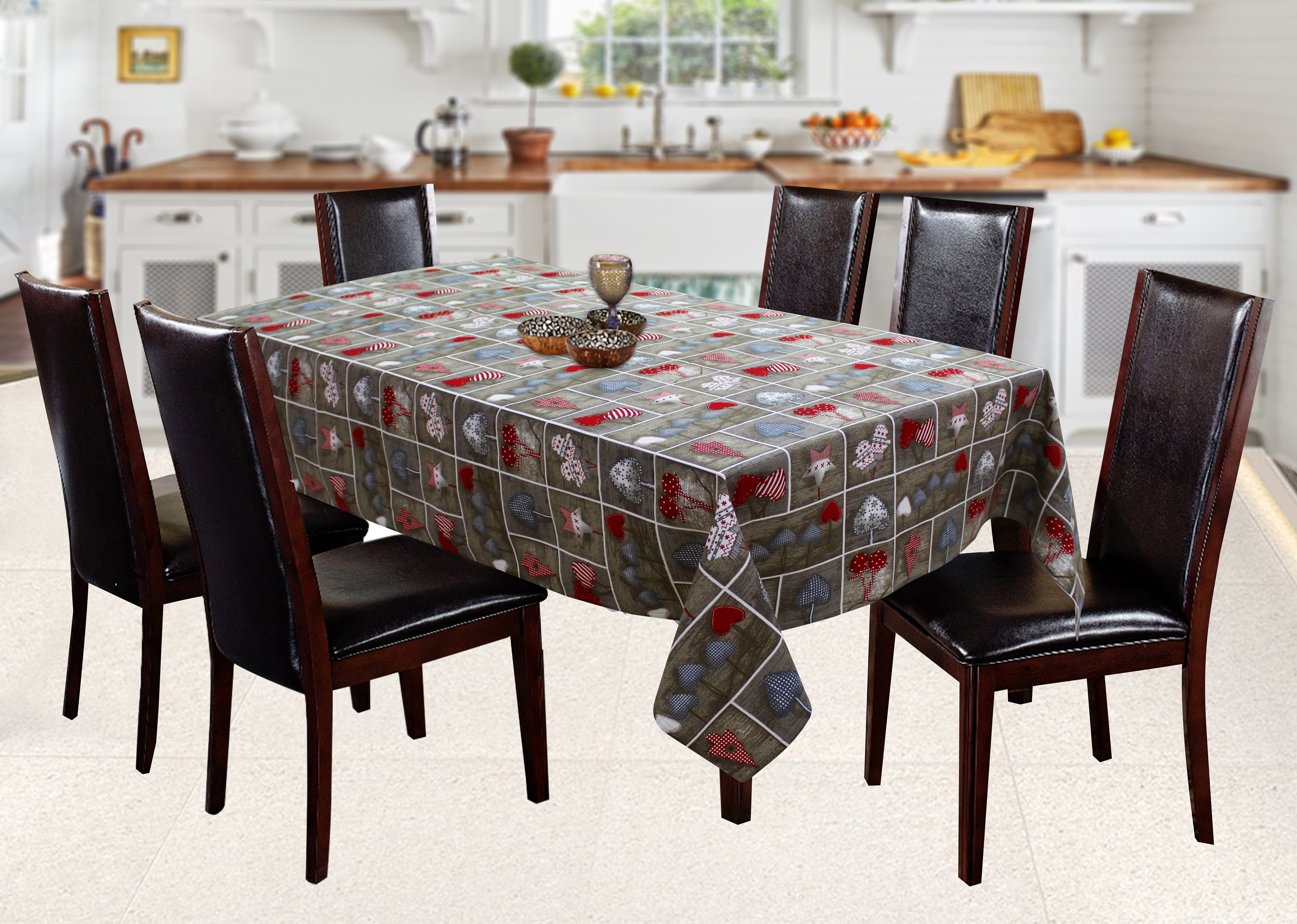 Cotton Xmas Heart 8 Seater Table Cloths
