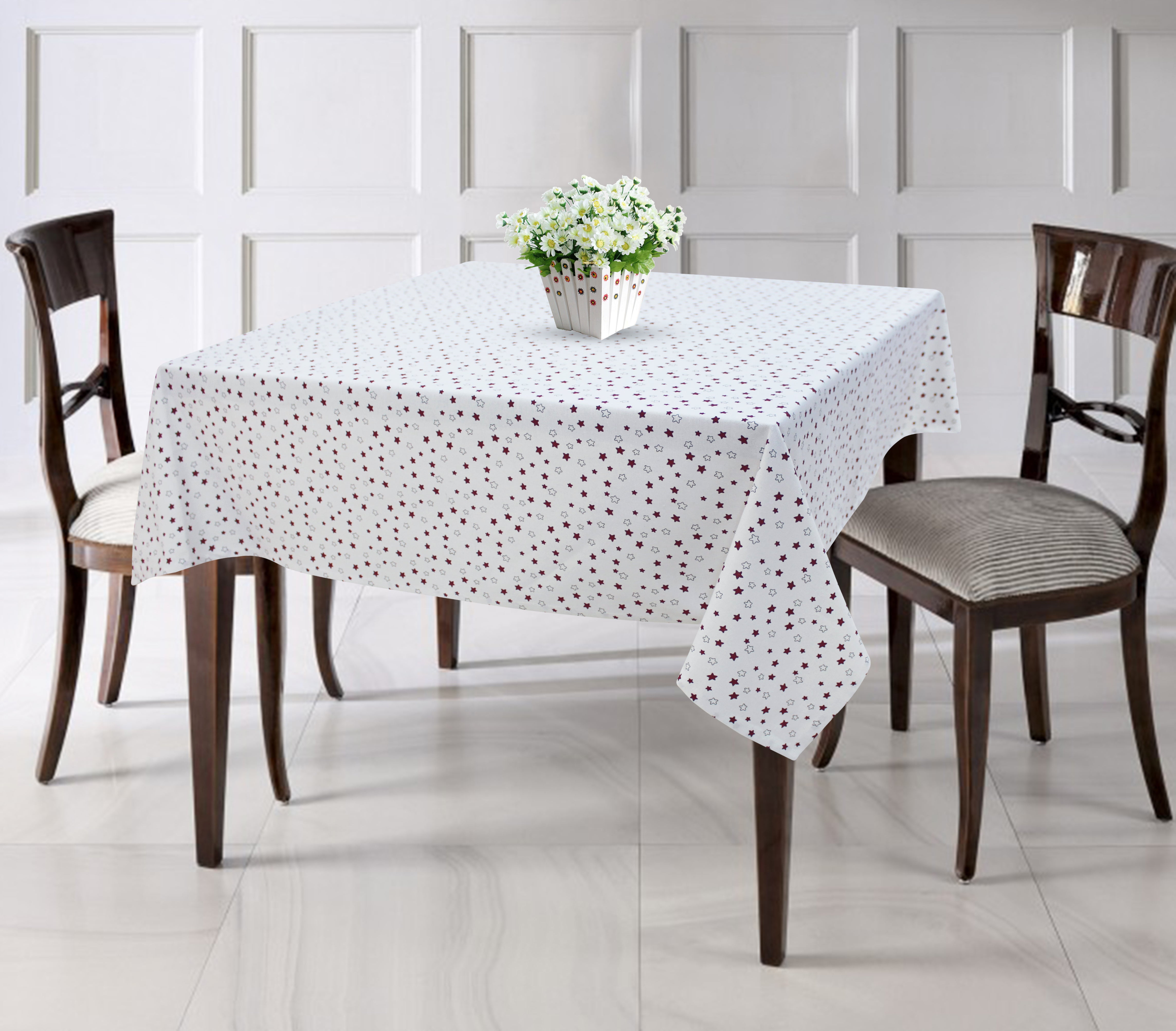 Cotton Ricco Star 6 Seater Table Cloths