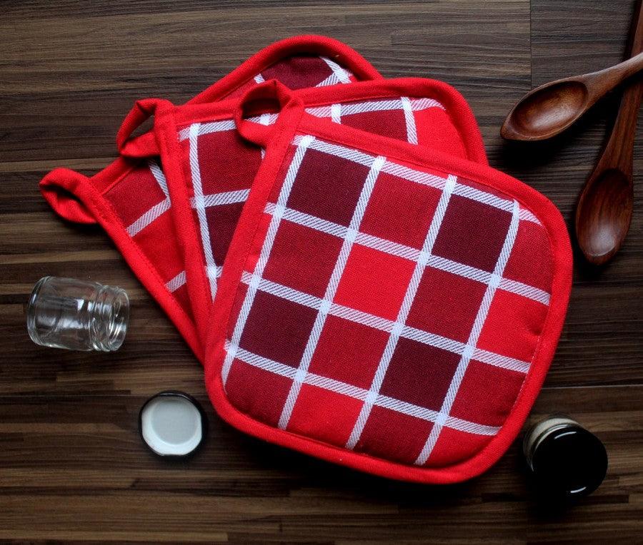 Cotton Xmas Check Pot Holders Pack Of 3