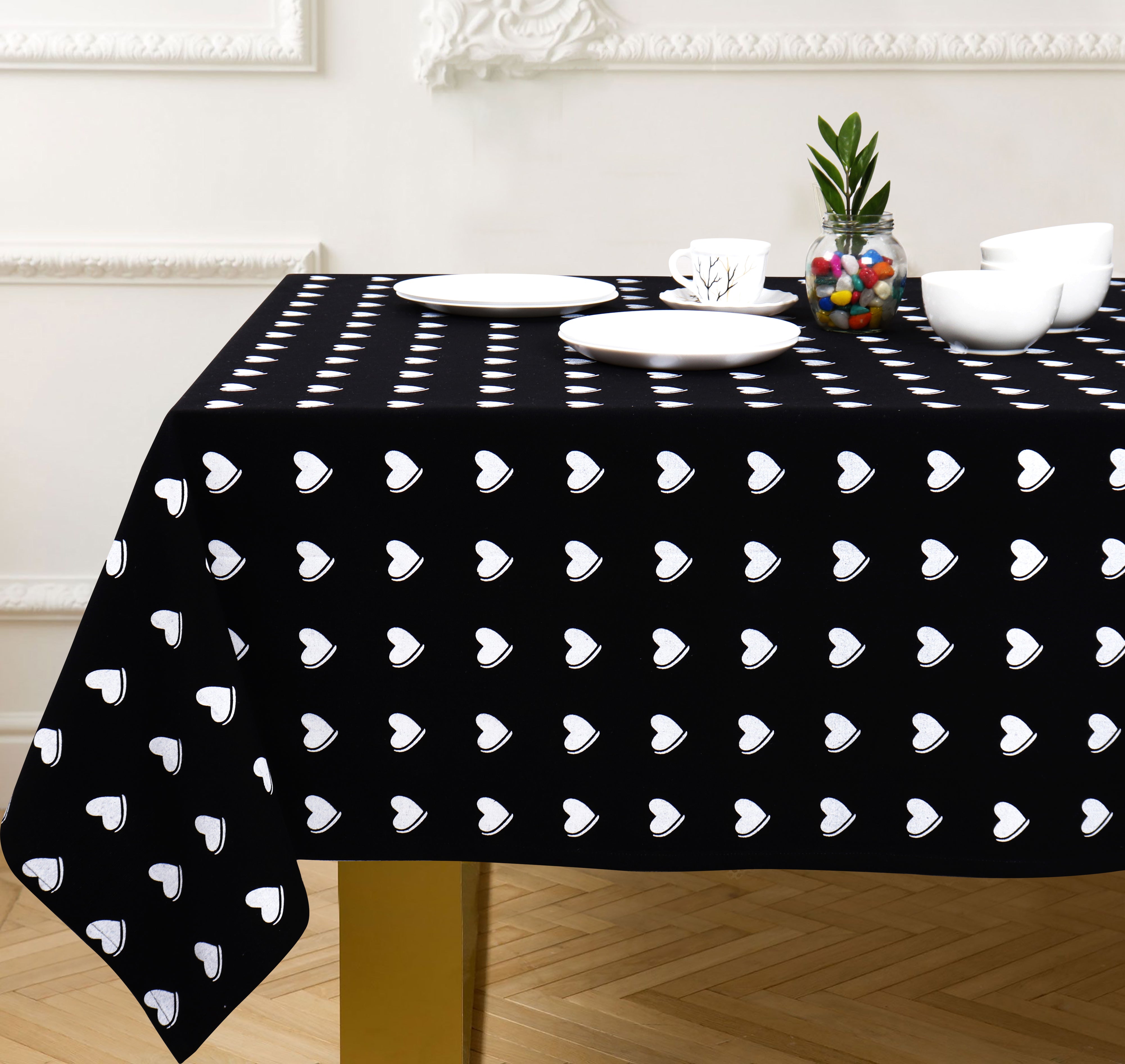 Cotton Black Heart 8 Seater Table Cloths