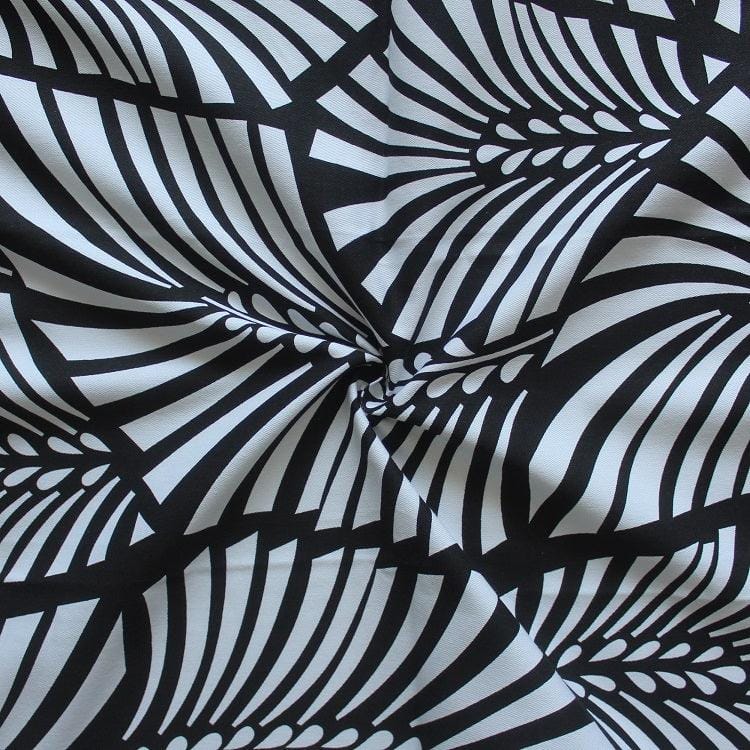 Cotton Black Zebra 8 Seater Table Cloths