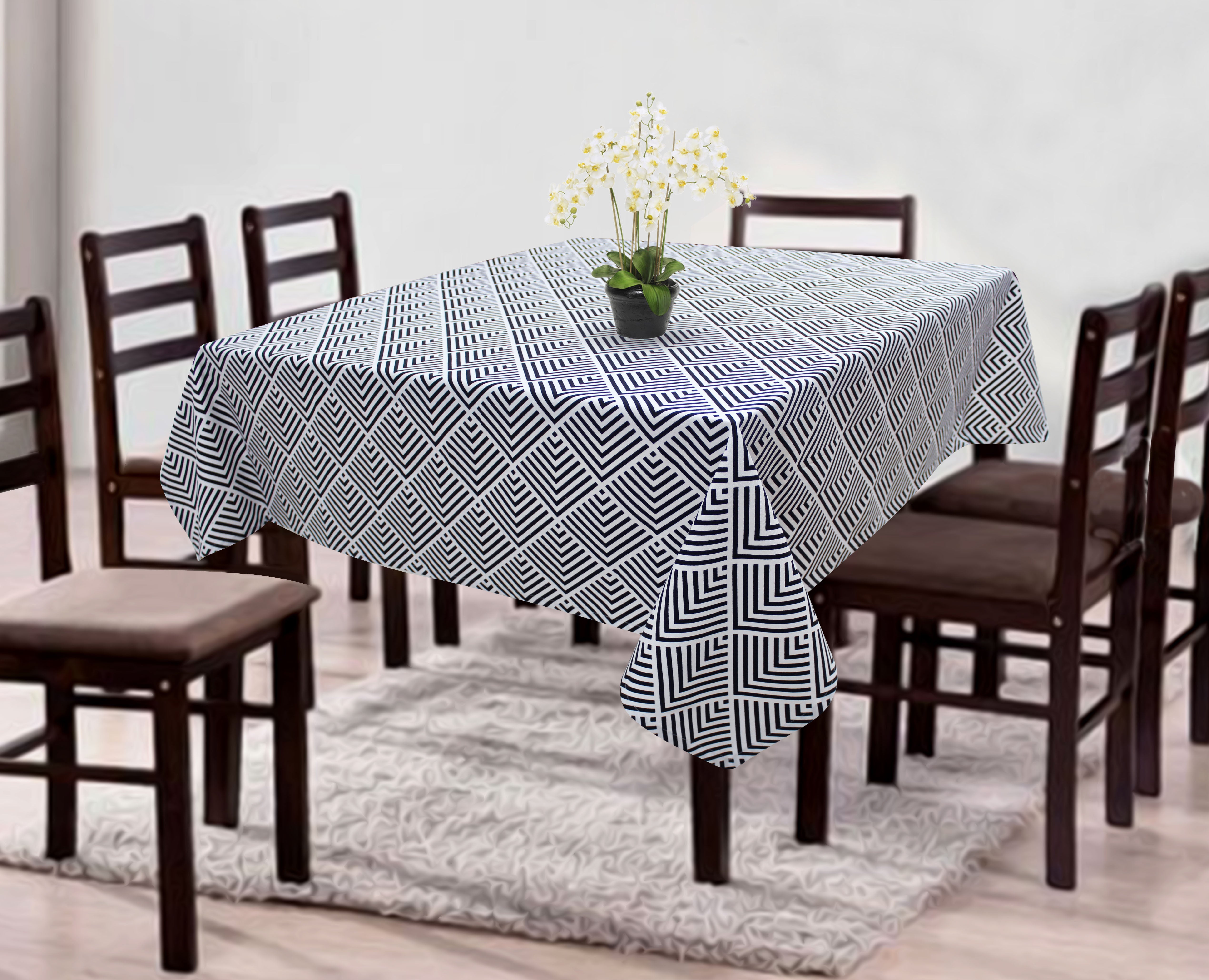 Cotton Diamond Check 4 Seater Table Cloths