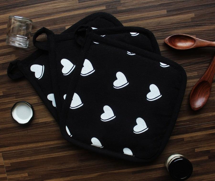 Cotton Black Heart Pot Holders Pack Of 3