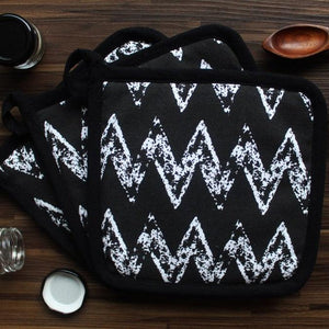 Cotton Black Zig-Zag Pot Holders Pack Of 3 freeshipping - Airwill