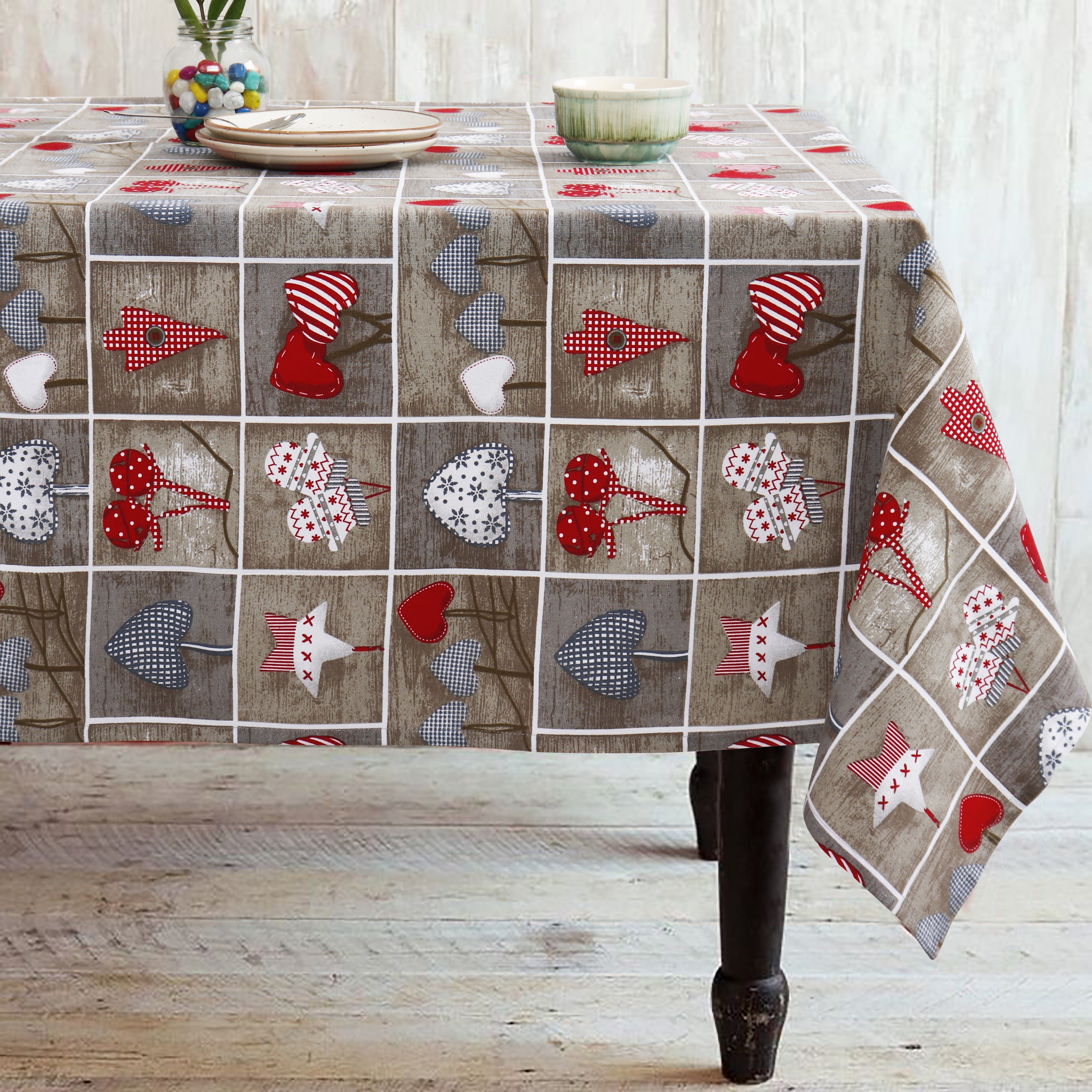 Cotton Xmas Heart 8 Seater Table Cloths