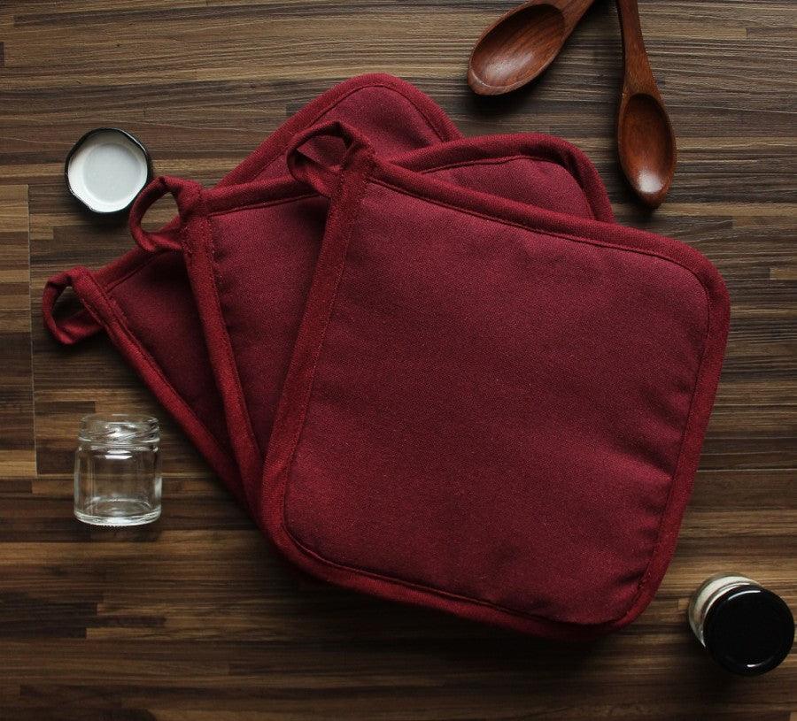 Cotton Solid Maroon Pot Holders Pack Of 3