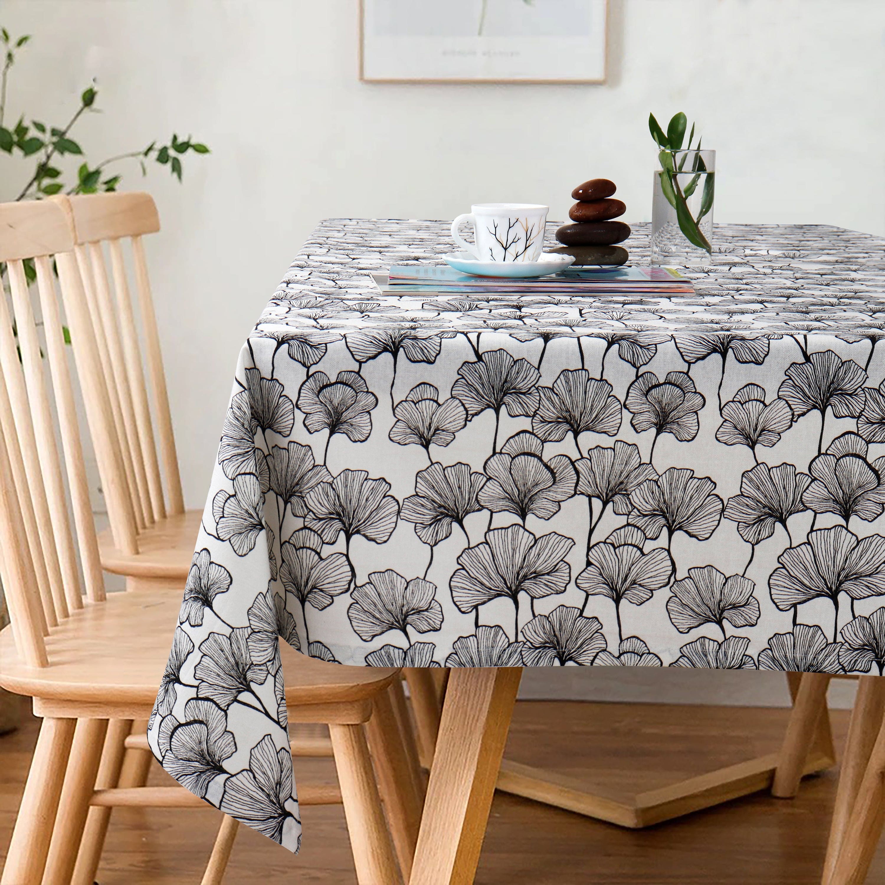 Cotton Single Leaf Black 6 Seater Table Cloths