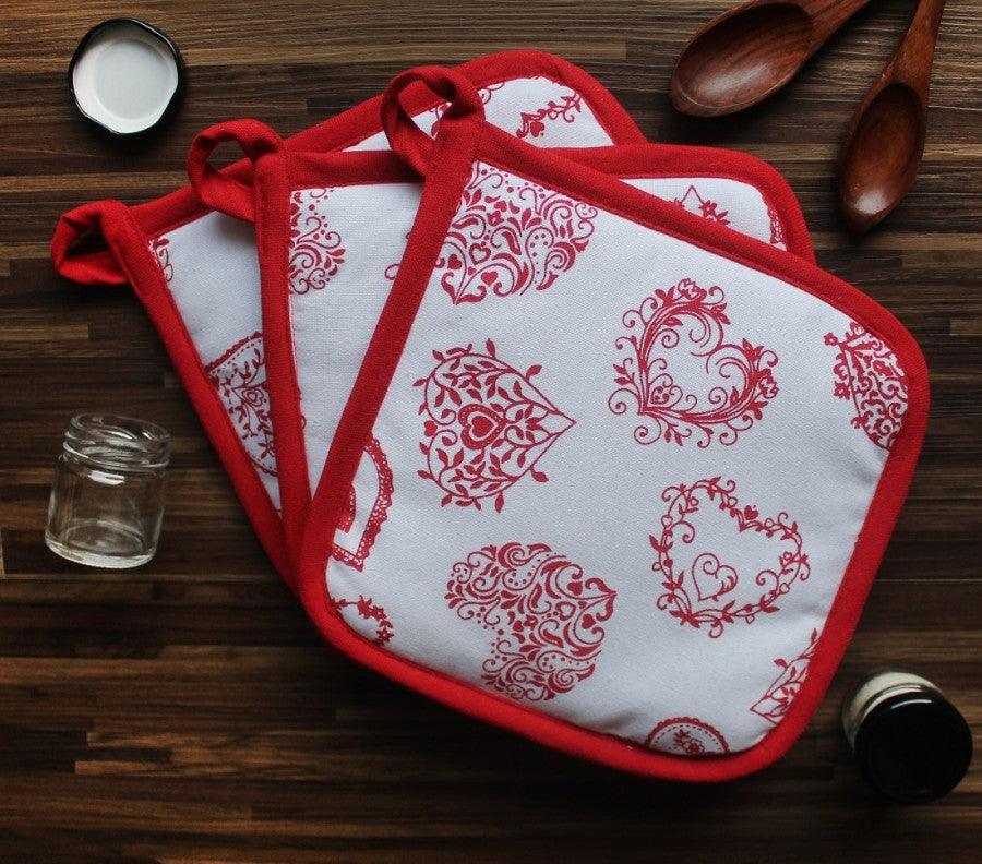 Cotton Red Heart Pot Holders Pack Of 3