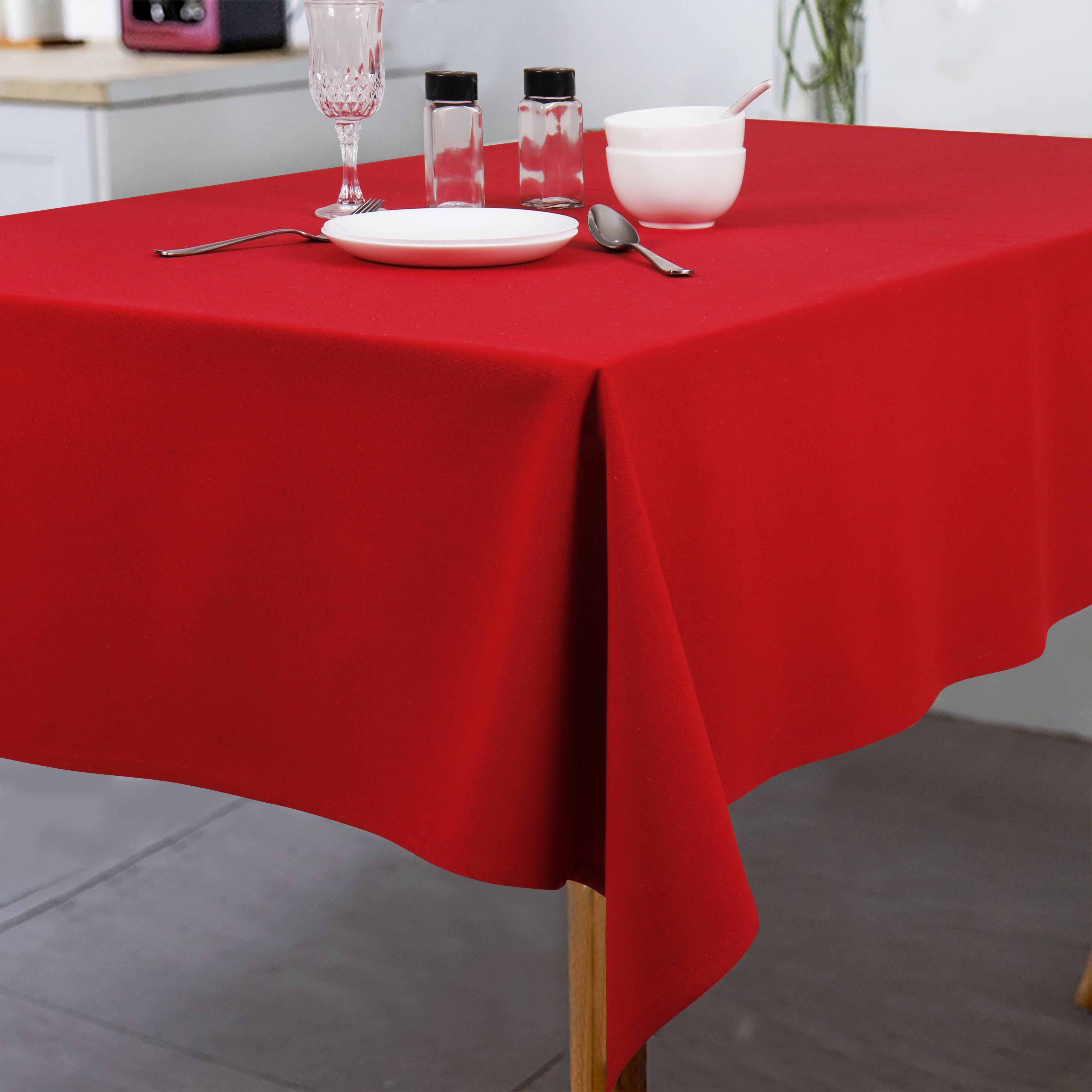 Cotton Solid Red 6 Seater Table Cloths