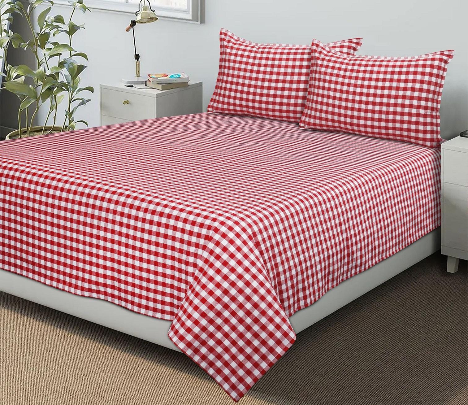Cotton Checkered Bedsheet with Pillow Covers (Red)