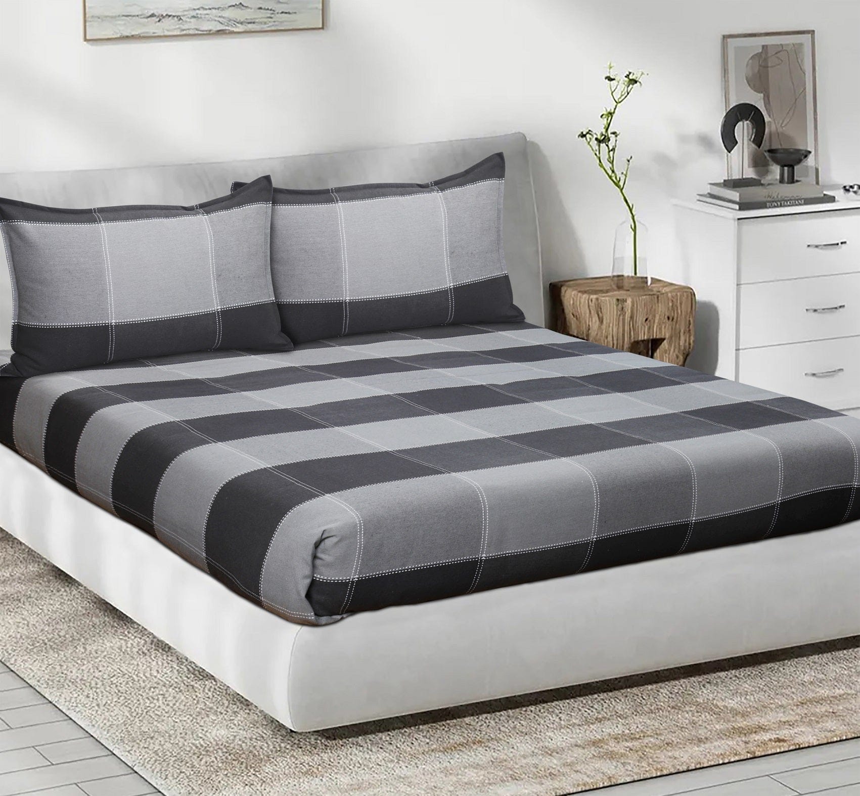 Cotton Double Checkered Bedsheet with 2 Pillow Covers (Pack of 3)
