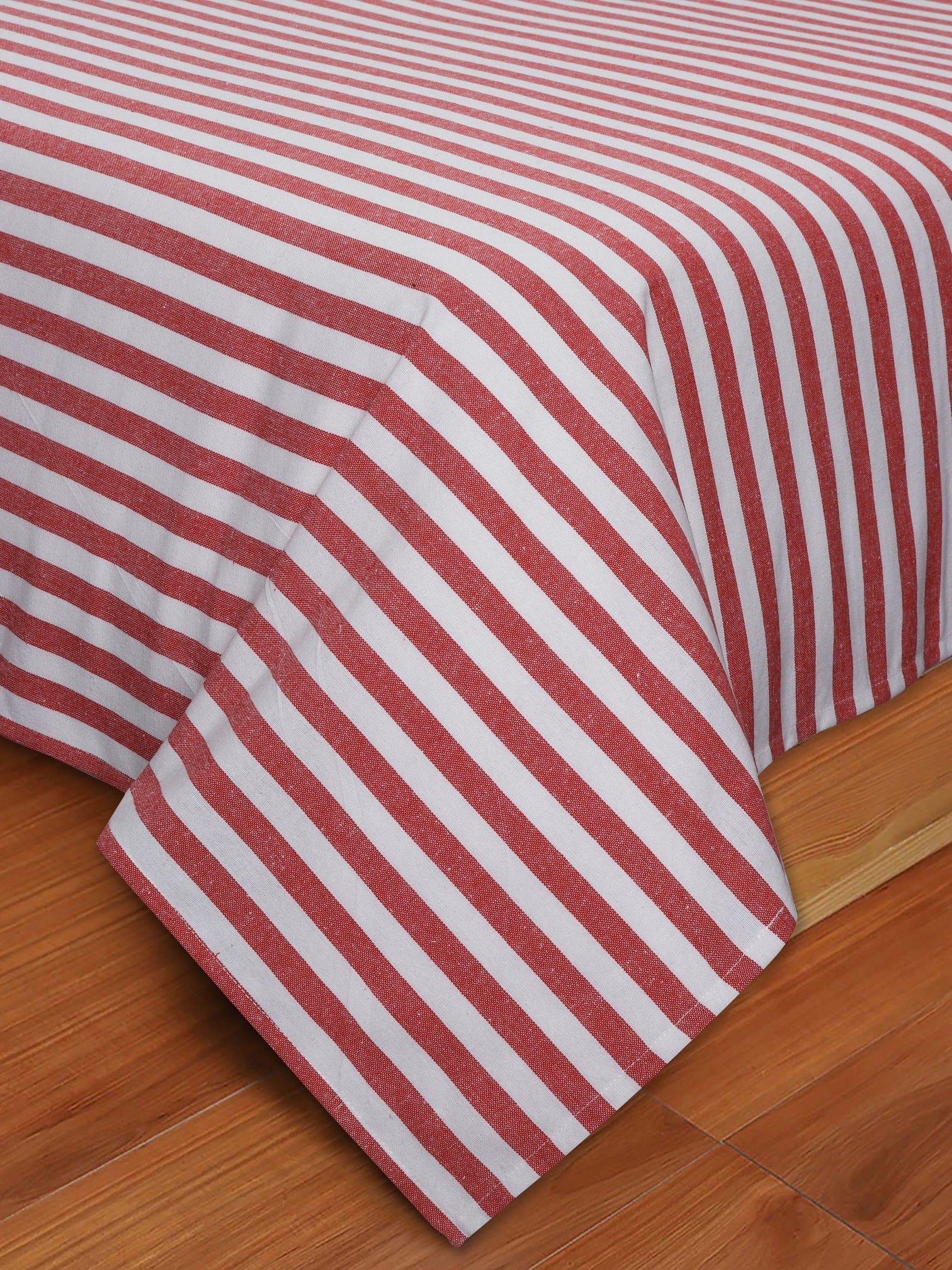 Cotton Striped Bedsheet with Pillow Covers (Red)
