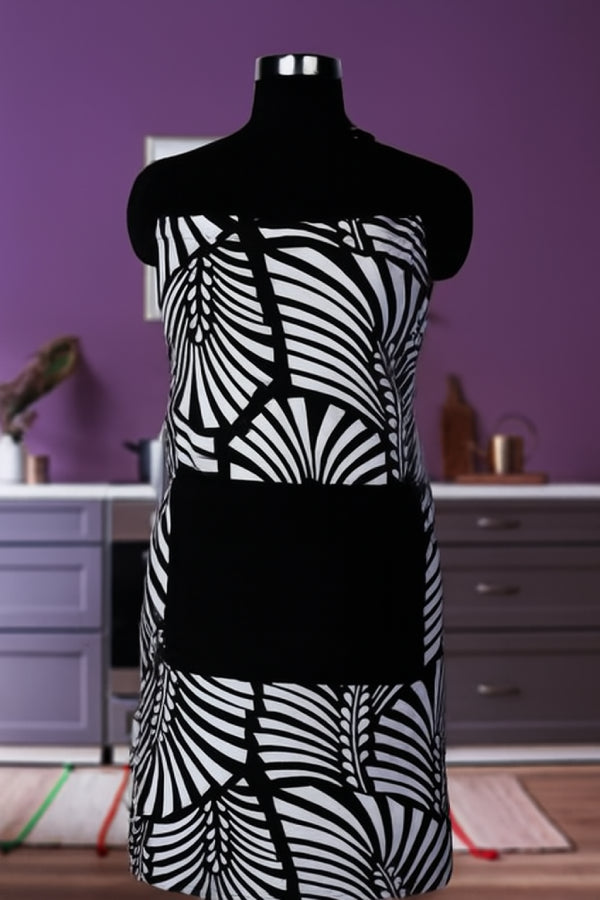 Cotton Black Zebra with Solid Pocket Free Size Apron