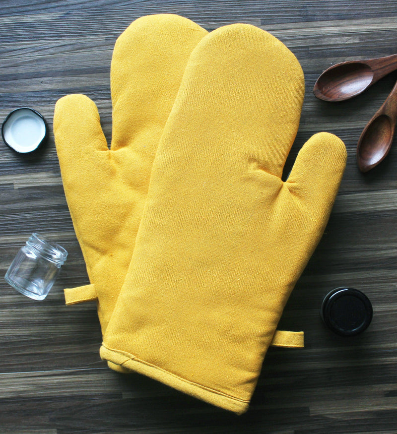 Cotton Solid Yellow Oven Gloves Pack of 2