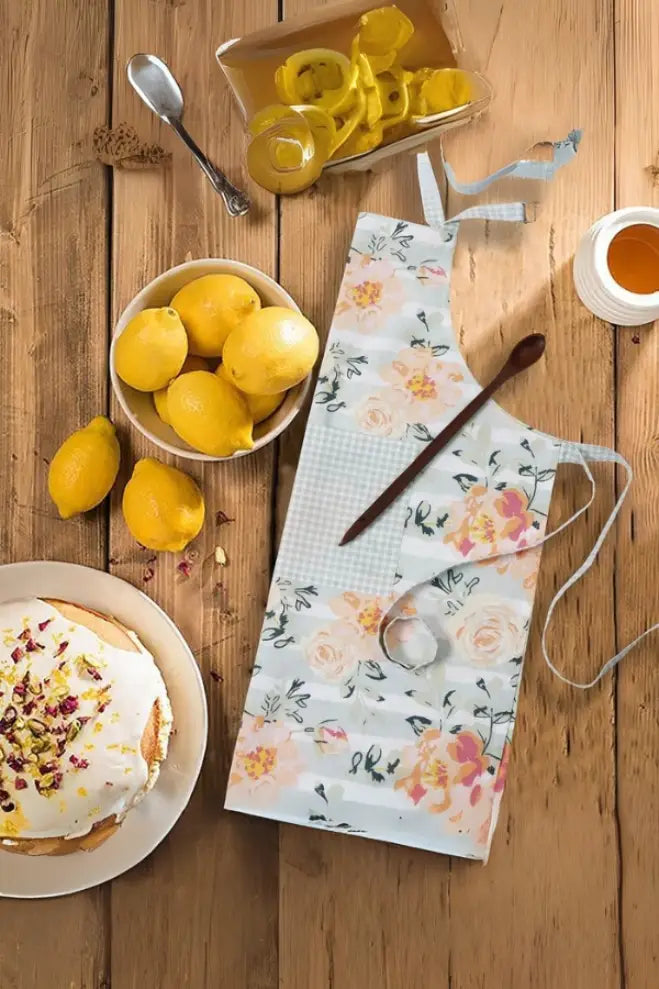 Cotton Stella With Micro Check Pocket Free Size Apron