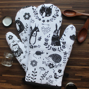 Cotton Wild Animals Oven Gloves Pack Of 2
