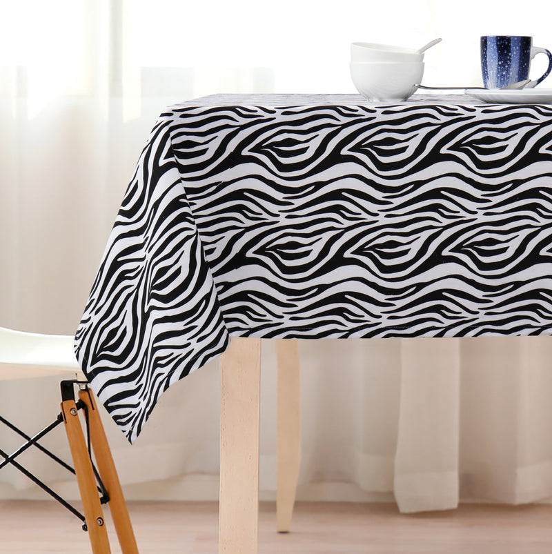 Cotton White Tiger Stripe 4 Seater Table Cloths Pack Of 1
