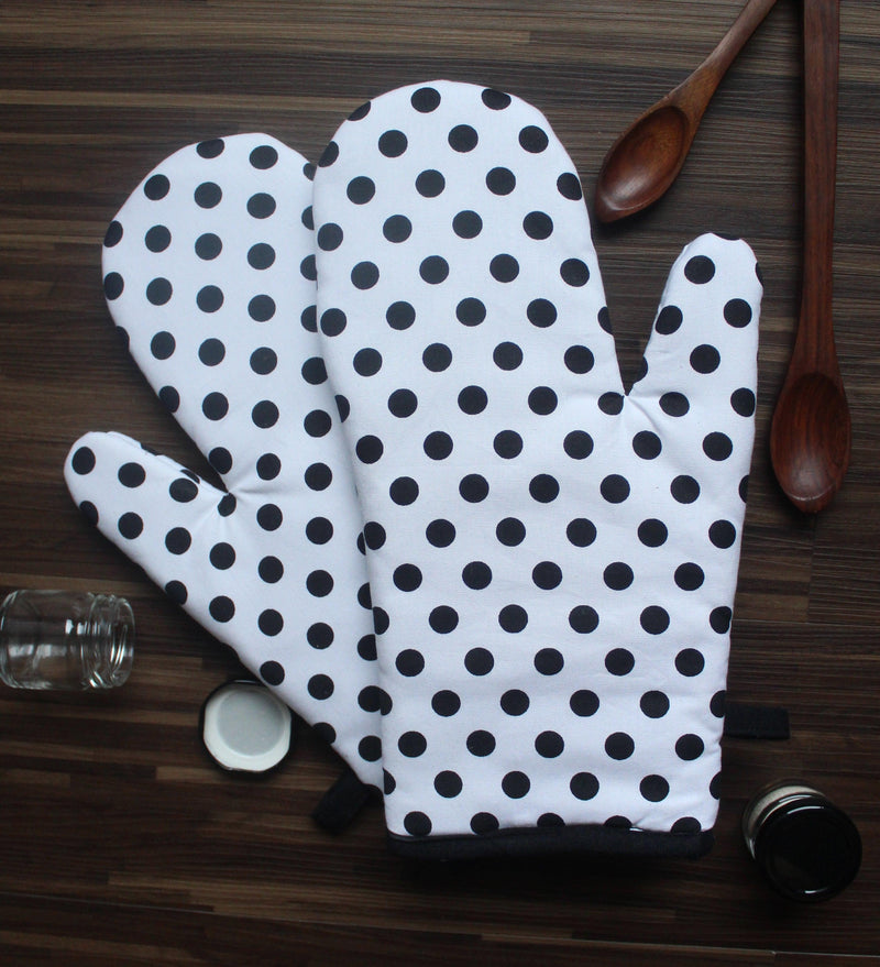 Cotton White Polka Dot Oven Gloves Pack Of 2 freeshipping - Airwill